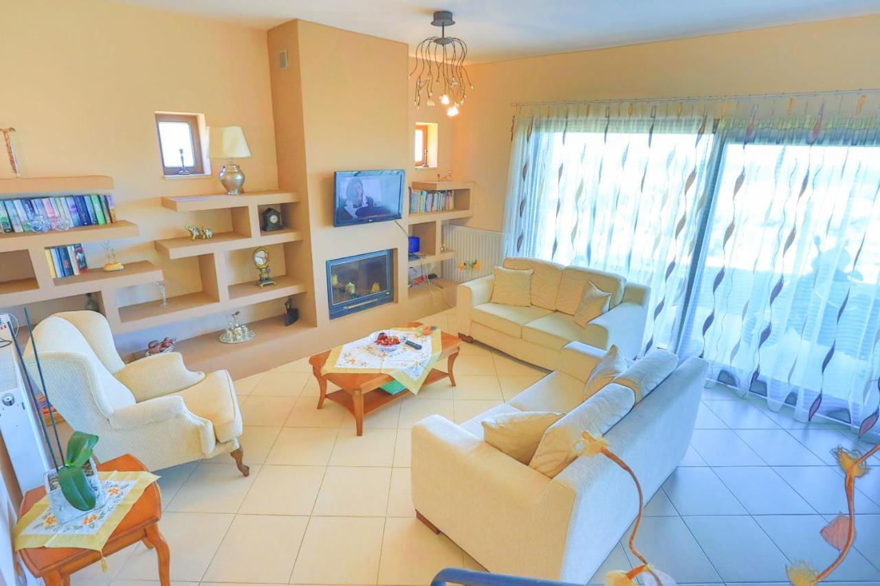 Villa Dersea Acharavi  Esterno foto