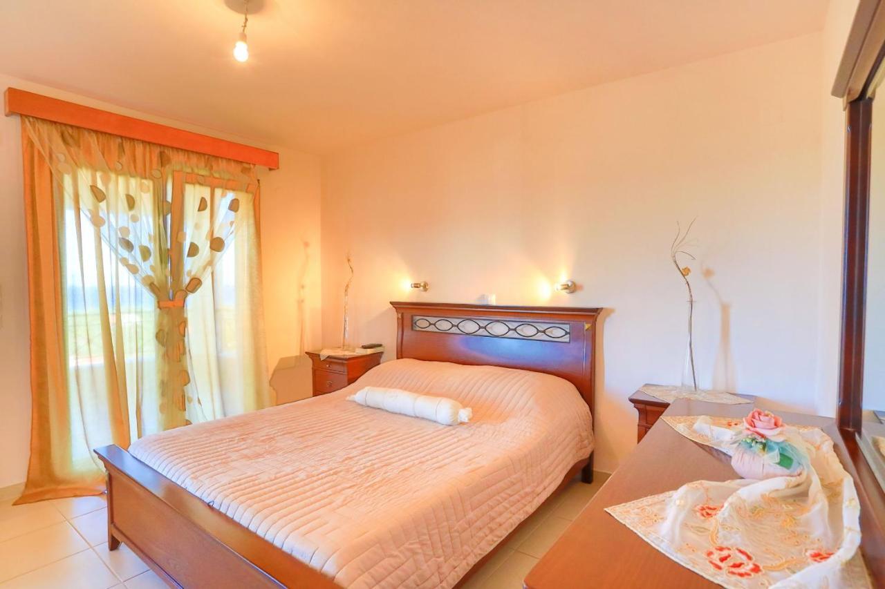 Villa Dersea Acharavi  Esterno foto