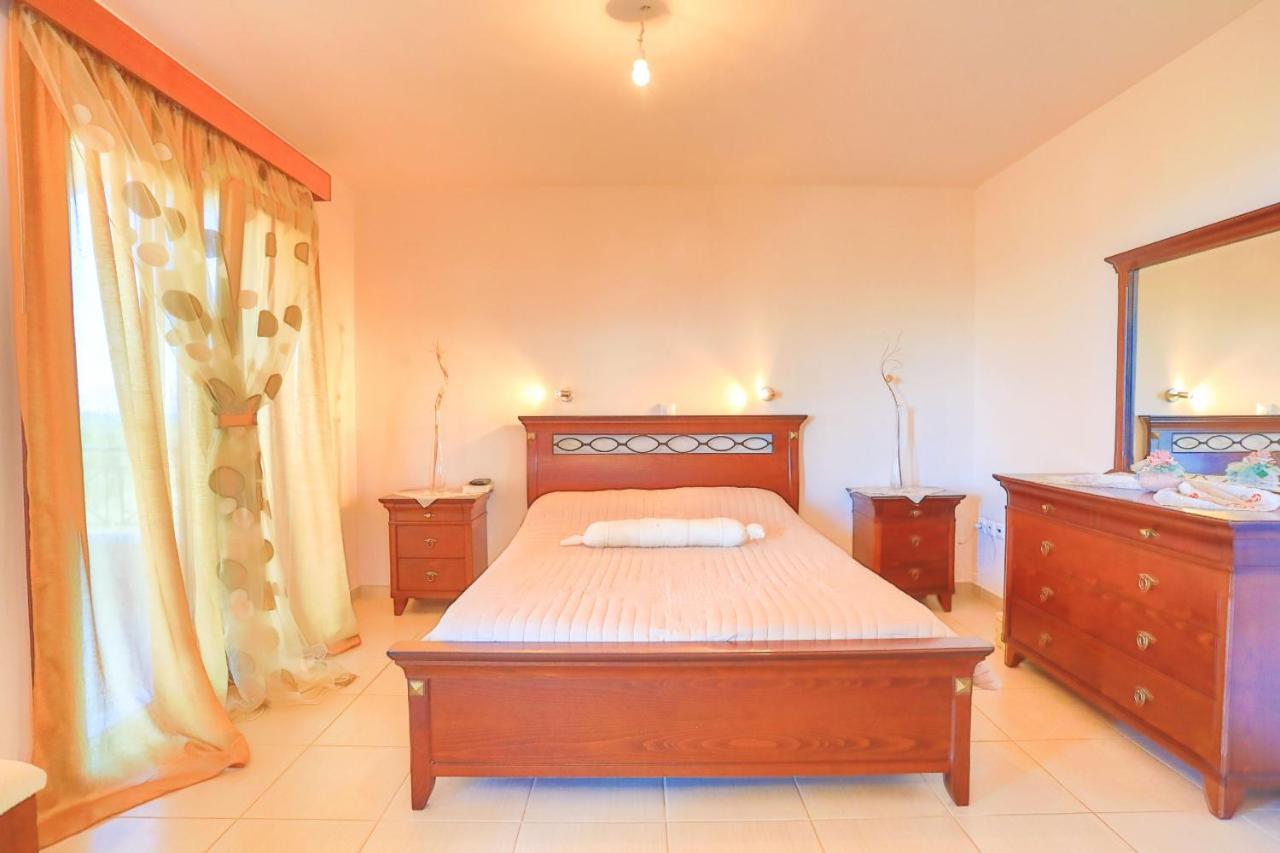 Villa Dersea Acharavi  Esterno foto