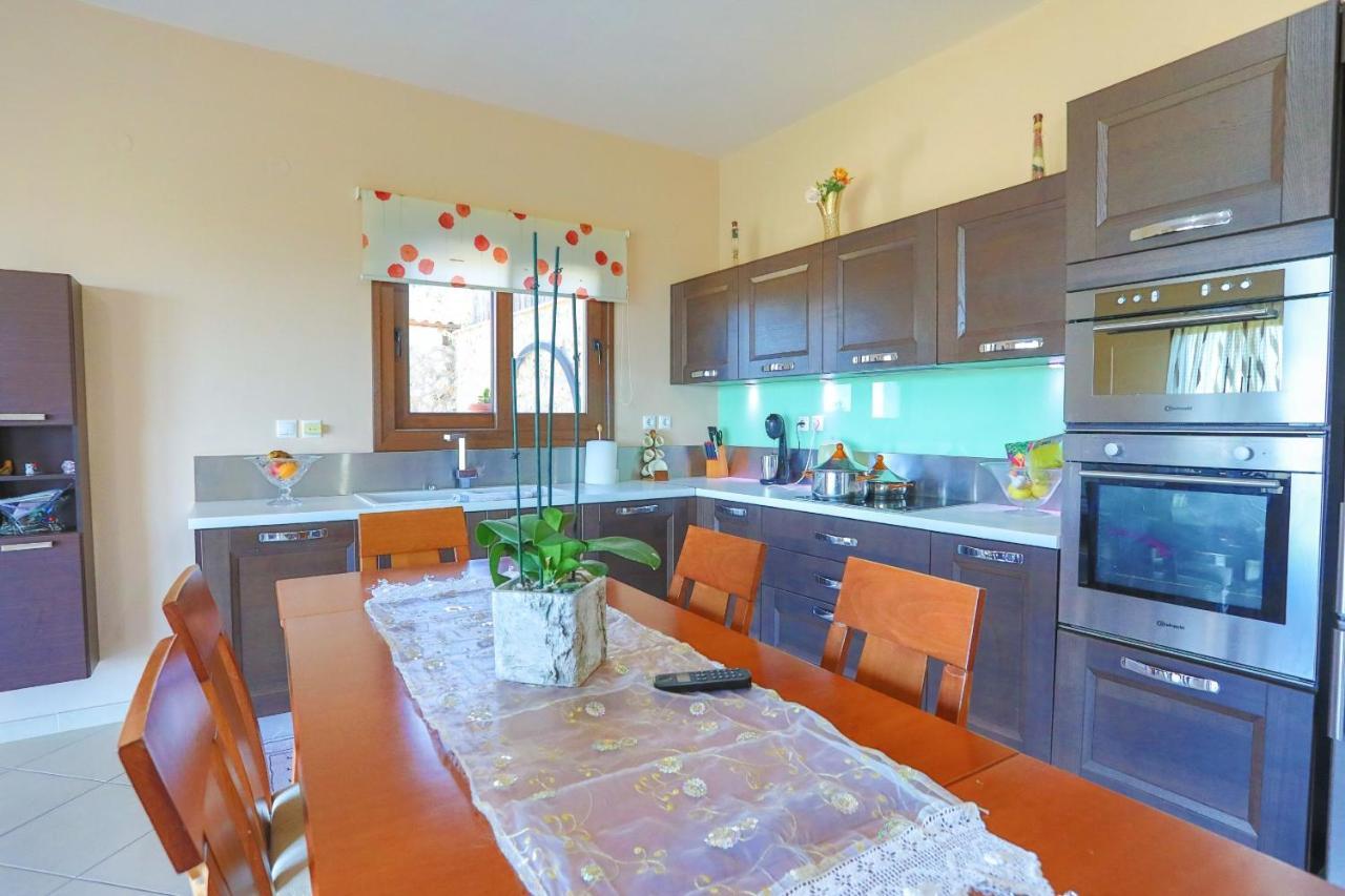 Villa Dersea Acharavi  Esterno foto